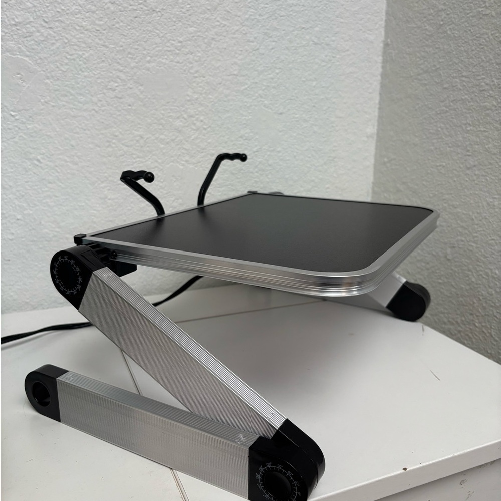 Table Tech Buddy Adjustable Laptop Stand - Black - Picture 3 of 3